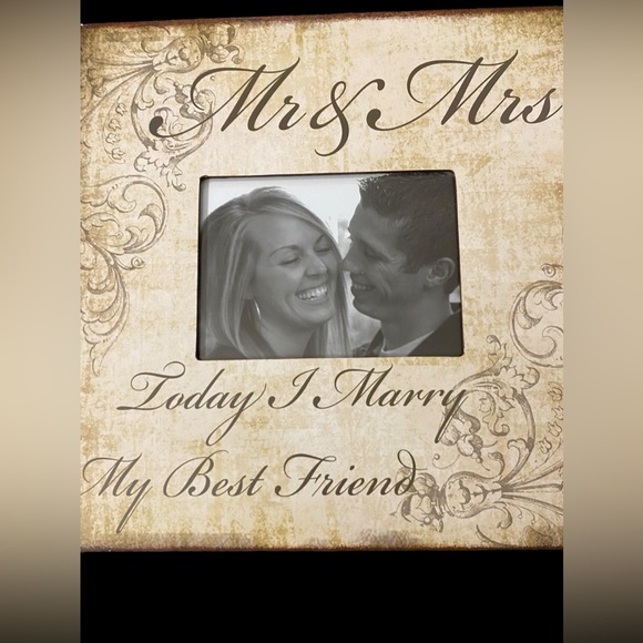 Adam’s & Co Square Picture Frame, 14” X 14” - Picture 2 of 5